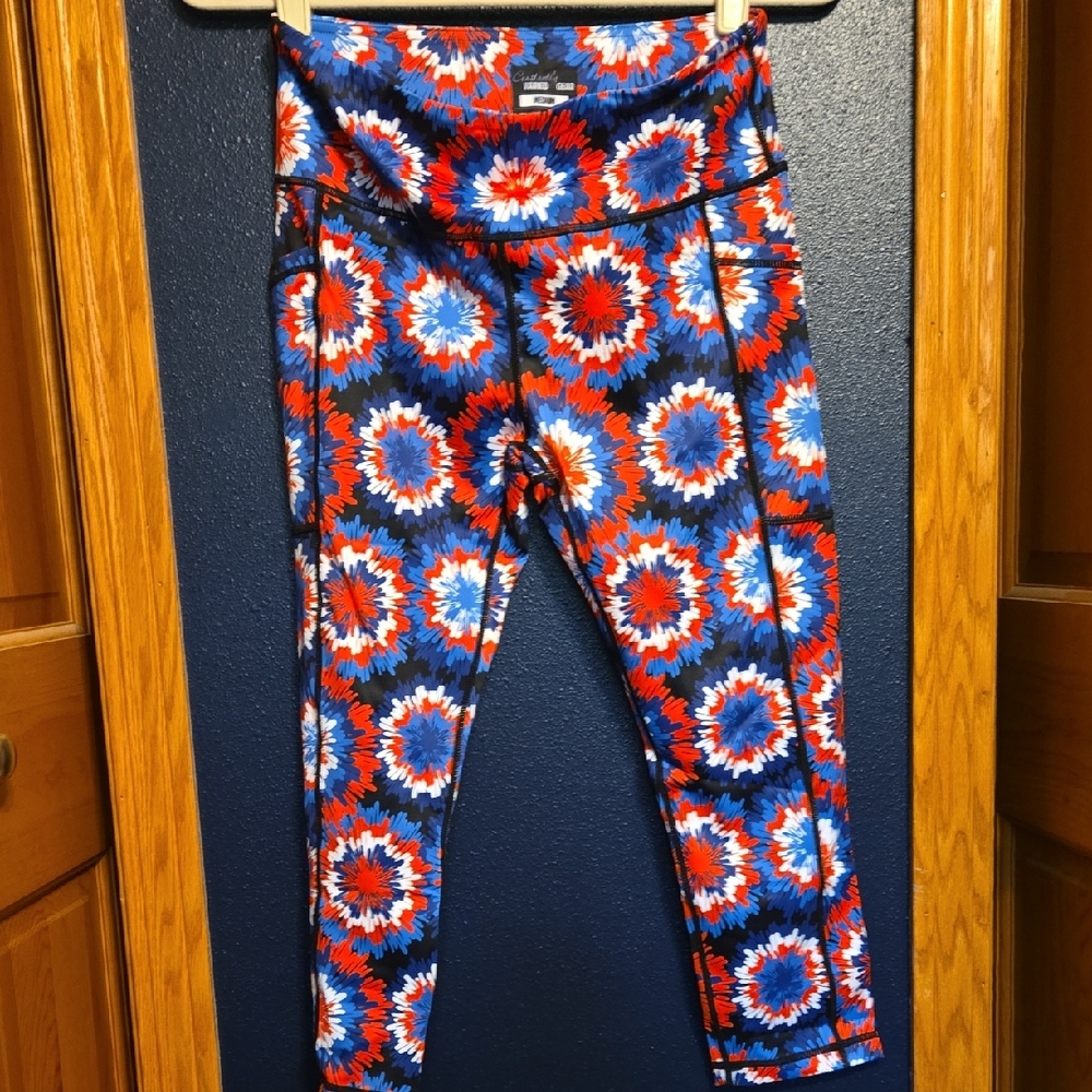 Retired Constantly Varied Gear Women's Capris with Red and Blue Floral Pattern